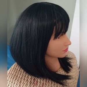 New Elegant Black Wig Tapered Bob 14"